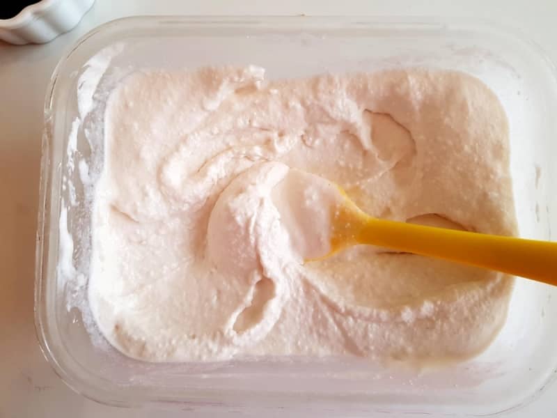 Кокосове морозиво - найпростіший спосіб приготування