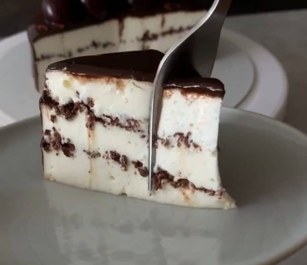 Простий та смачний сирно-шоколадний десерт. Ідеальний рецепт без випічки