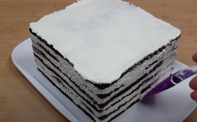 Торт "Шоколадний медовик" - рецепт з покроковим фото