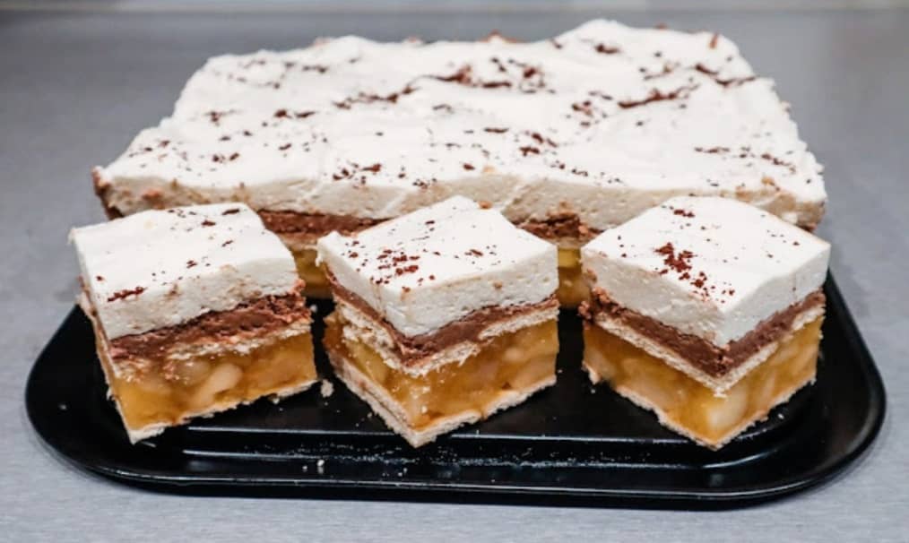 Торт без випічки "Яблунева грація" - дуже смачний, оригінальний рецепт приготування