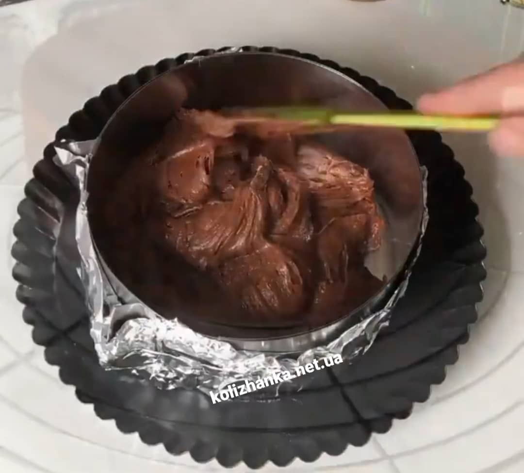 Торт "Чорний принц" з ягідним прошарком - покроковий рецепт з фото